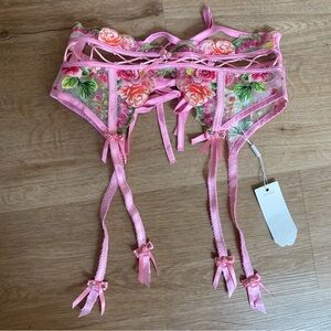 for love and lemons garter belt For Love & Lemons Budding Blossom Garter Belt main image 0
